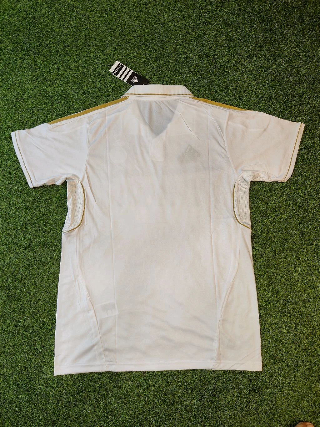 Retro Madrid 2011-12 Home Bwin Jersey