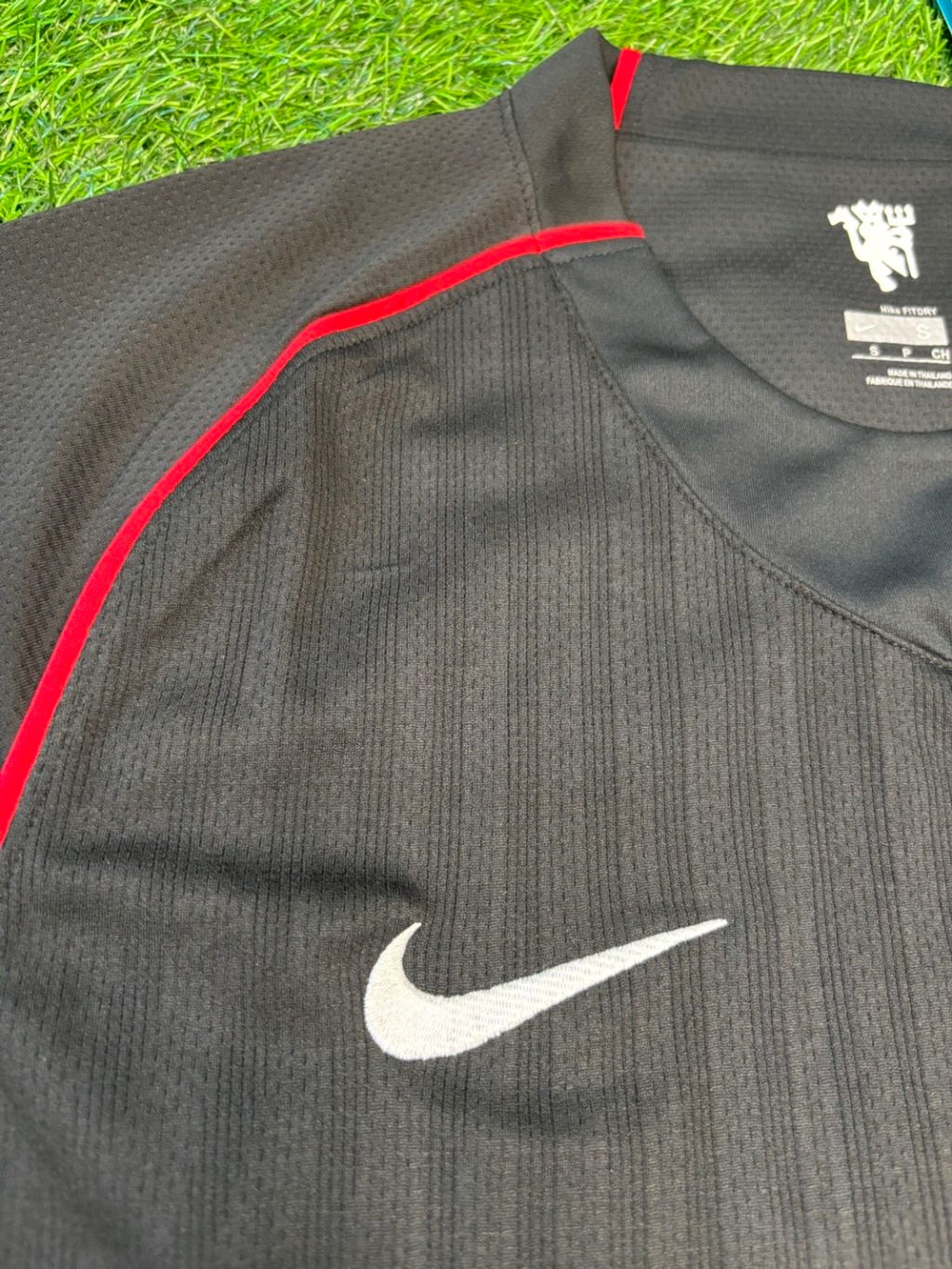 Retro Manchester United AIG 2007-08 Away Half Sleeve