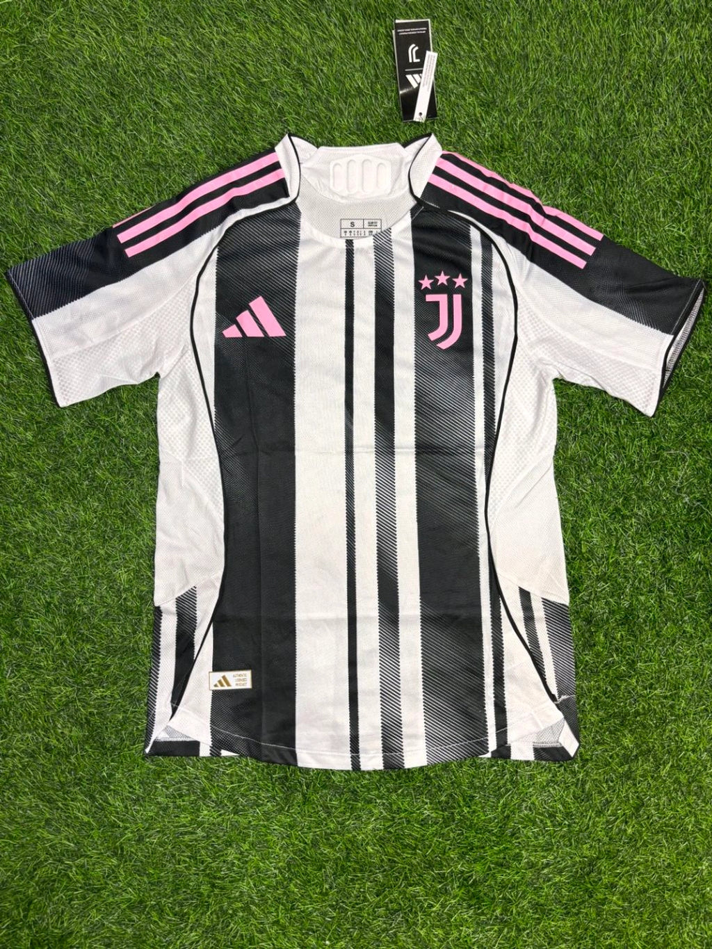 Juventus FC 25/26 Home Player Edition Half Sleeve