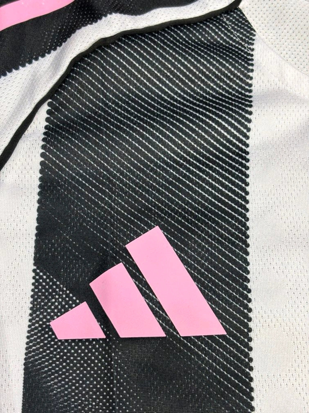 Juventus FC 25/26 Home Player Edition Half Sleeve
