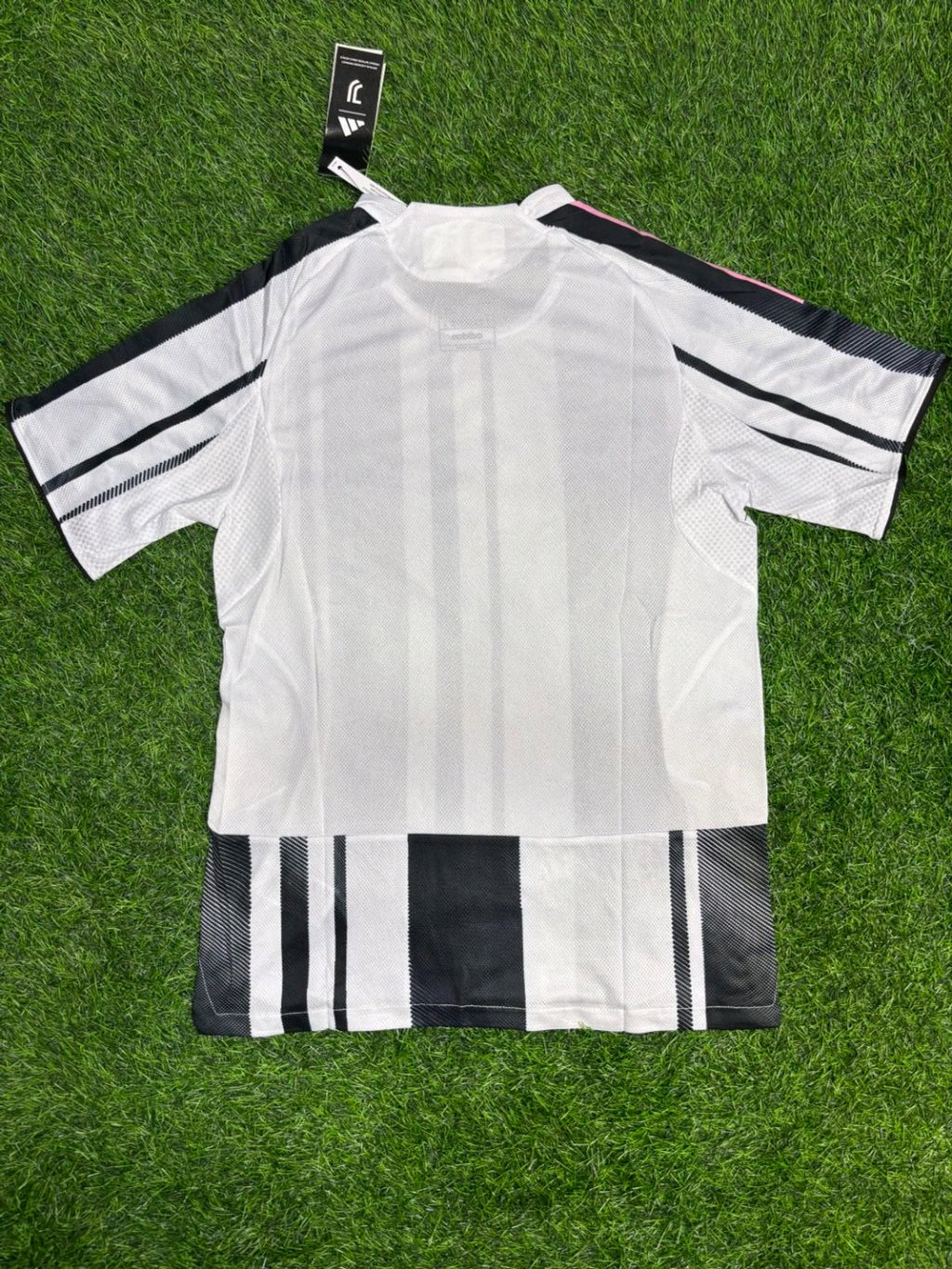 Juventus FC 25/26 Home Player Edition Half Sleeve