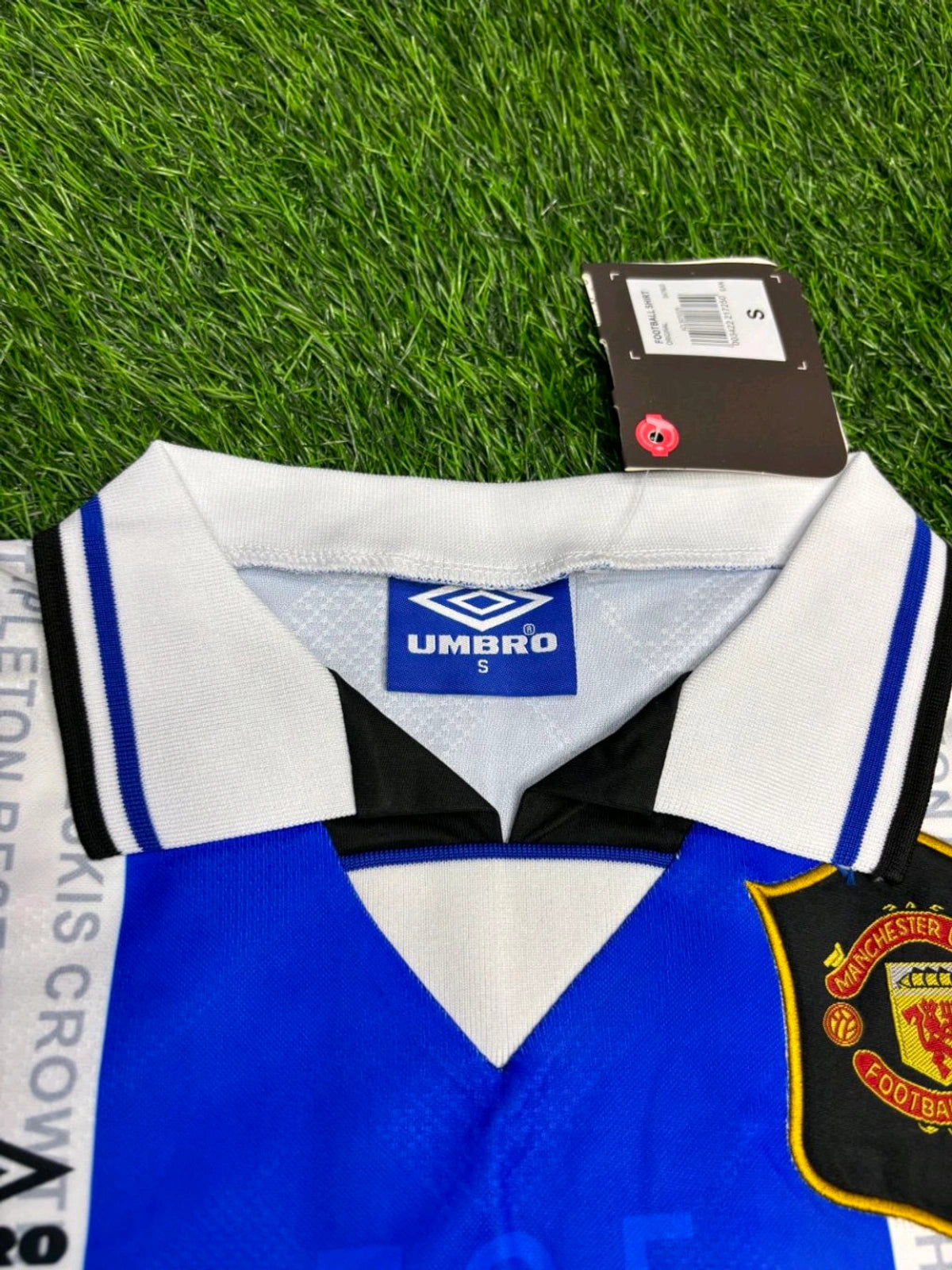 Retro Manchester United 1994/96 3rd Kit Half Sleeve
