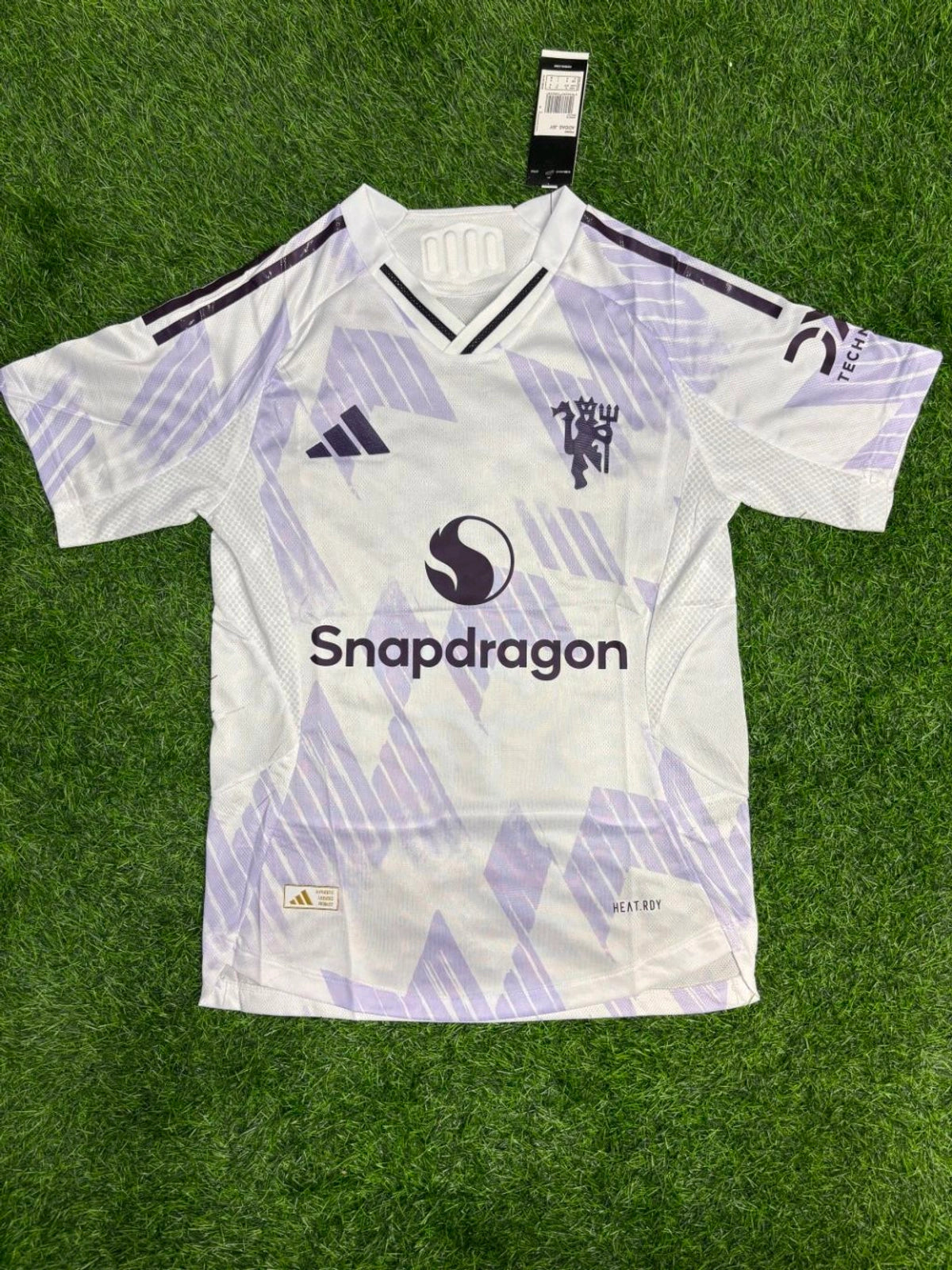 Manchester United 25/26 Away Kit Player Edition