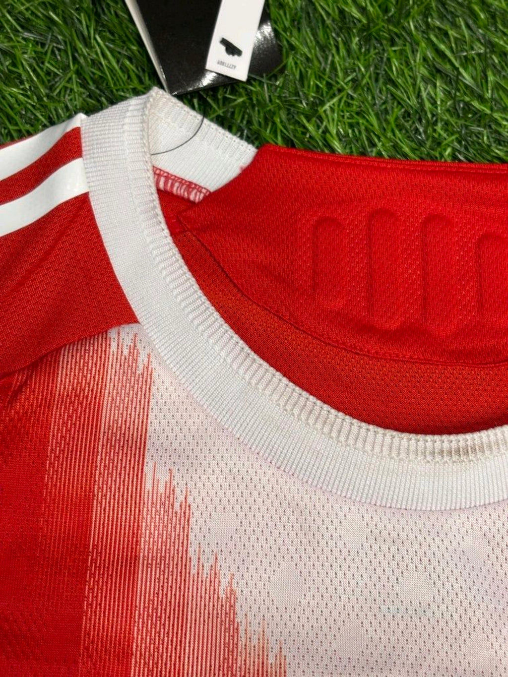 Bayern Munich 25/26 Home Kit Player Edition