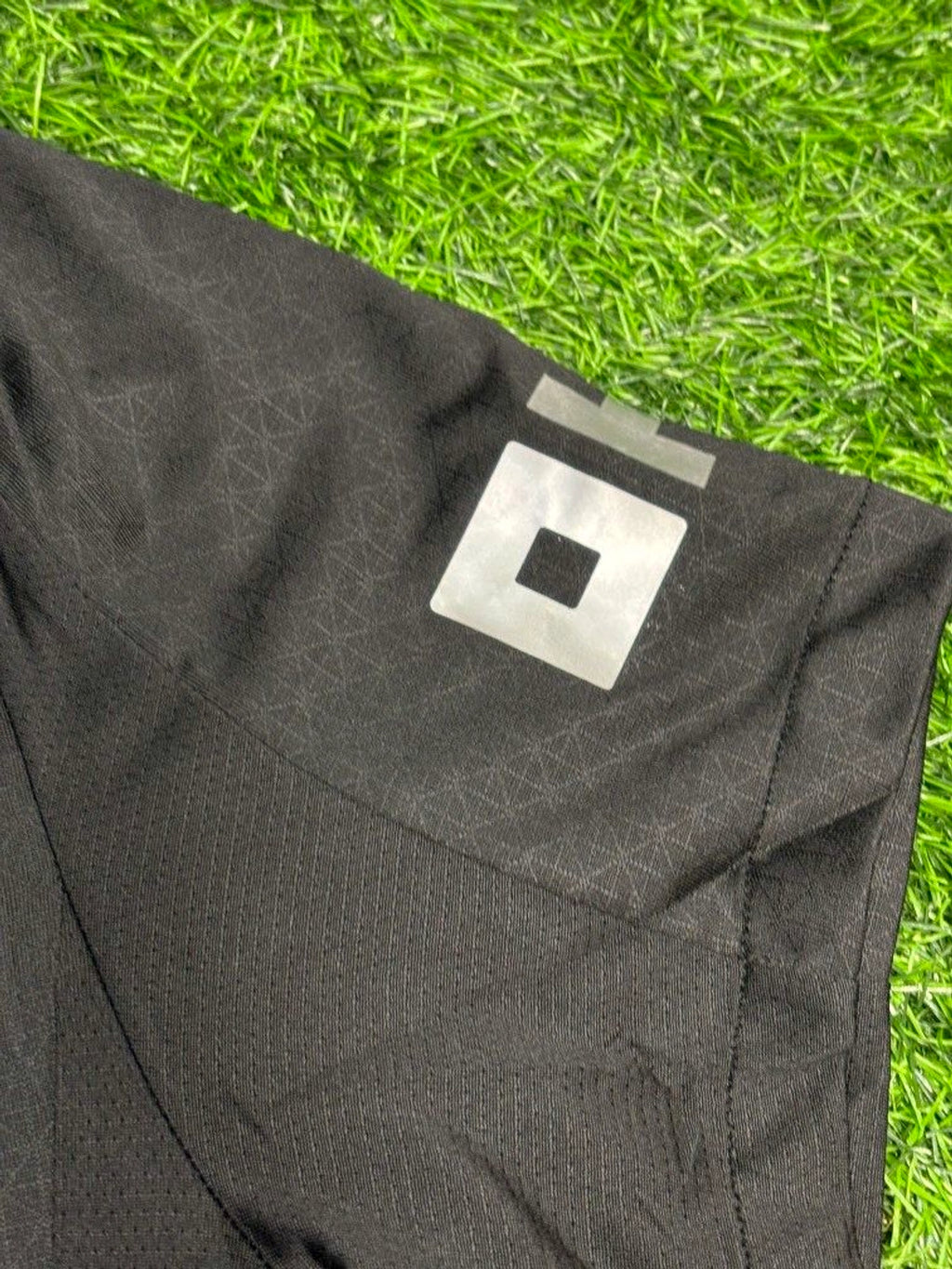 Manchester City 25/26 3rd Kit Black Player Edition Half Sleeve